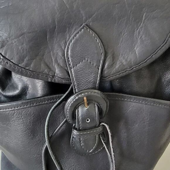 Boulder Ridge Vintage Leather Backpack Black Full Grain Cowhide Womens main image 8